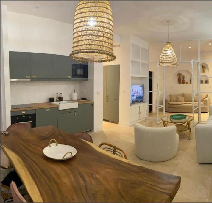 Ferienwohnung Chic Et Boheme A Endoume, A Deux Pas Du Vieux-Port Marseilles Exterior foto