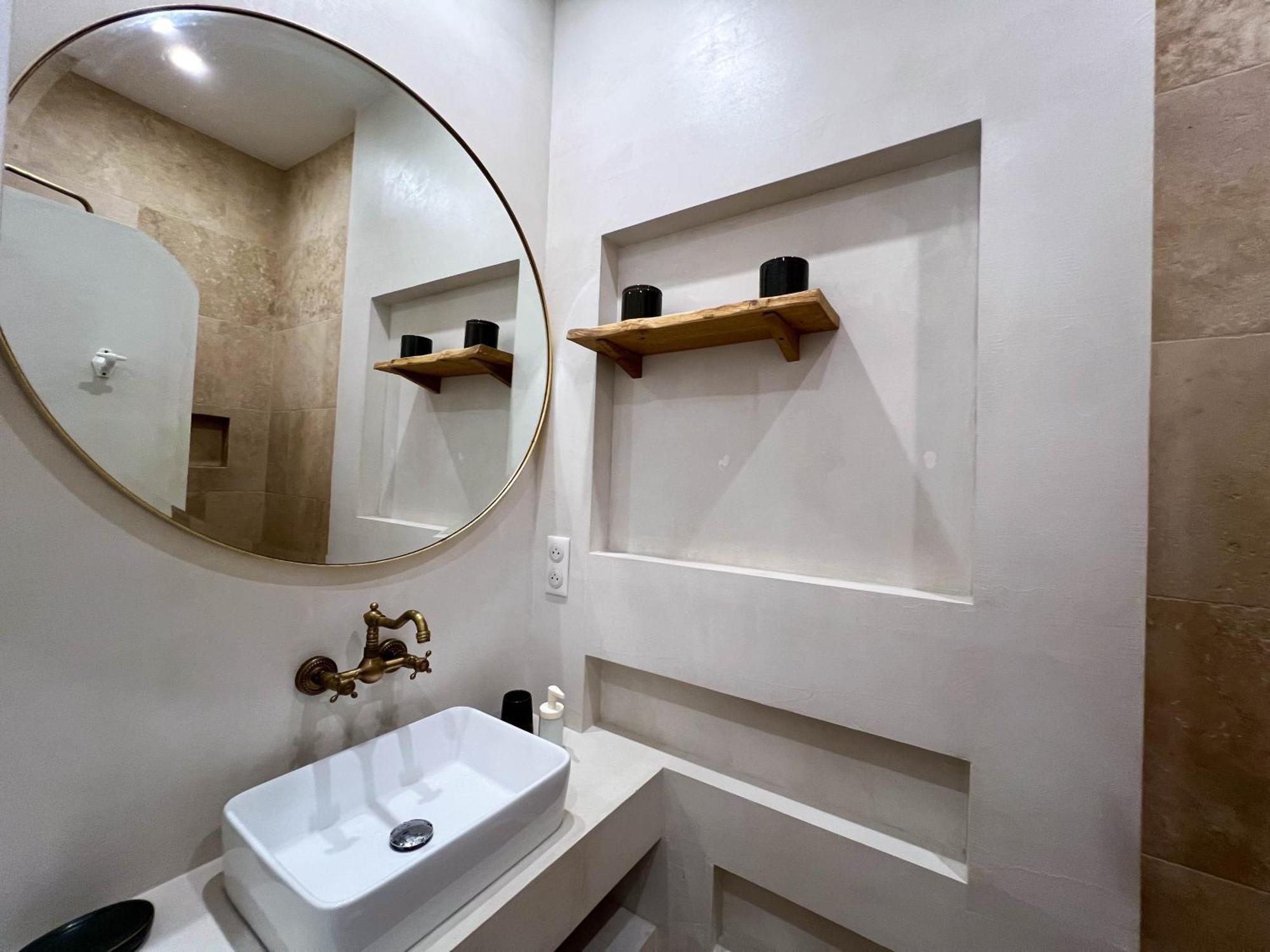 Ferienwohnung Chic Et Boheme A Endoume, A Deux Pas Du Vieux-Port Marseilles Exterior foto